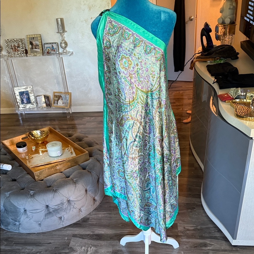 Vibrant Paisley One-Shoulder Dress